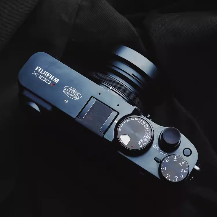 Drewniany drewniany przycisk i – Fujifilm Camera X-T30 Ii recenzja i cena